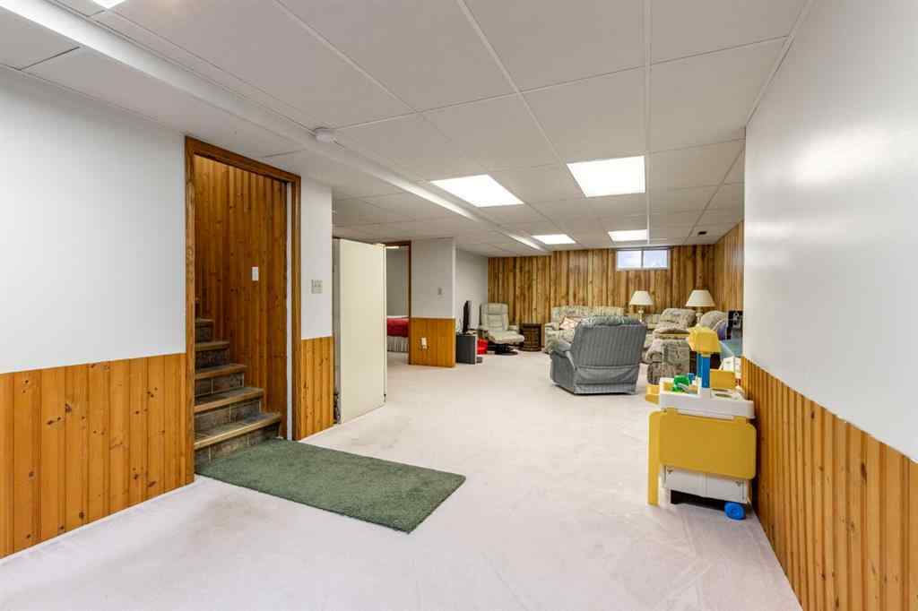 MLS® A2194572 - 12 Fairway Crescent  in NONE Foremost, Residential
