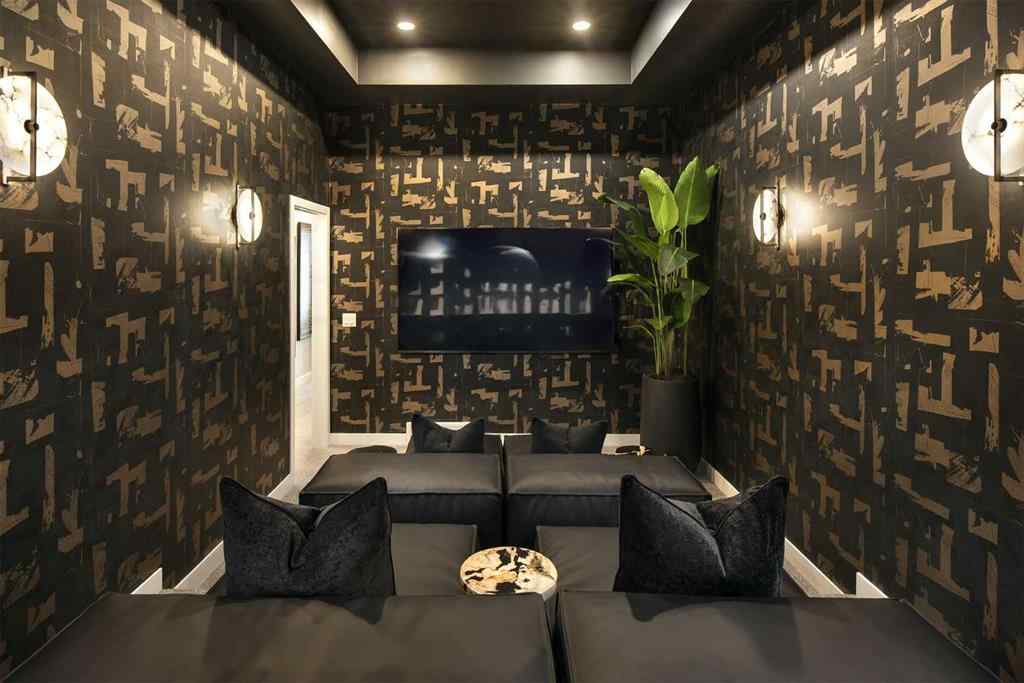 MLS® A2194673 - 178 Mitchell Road NW in Glacier Ridge Calgary, Residential