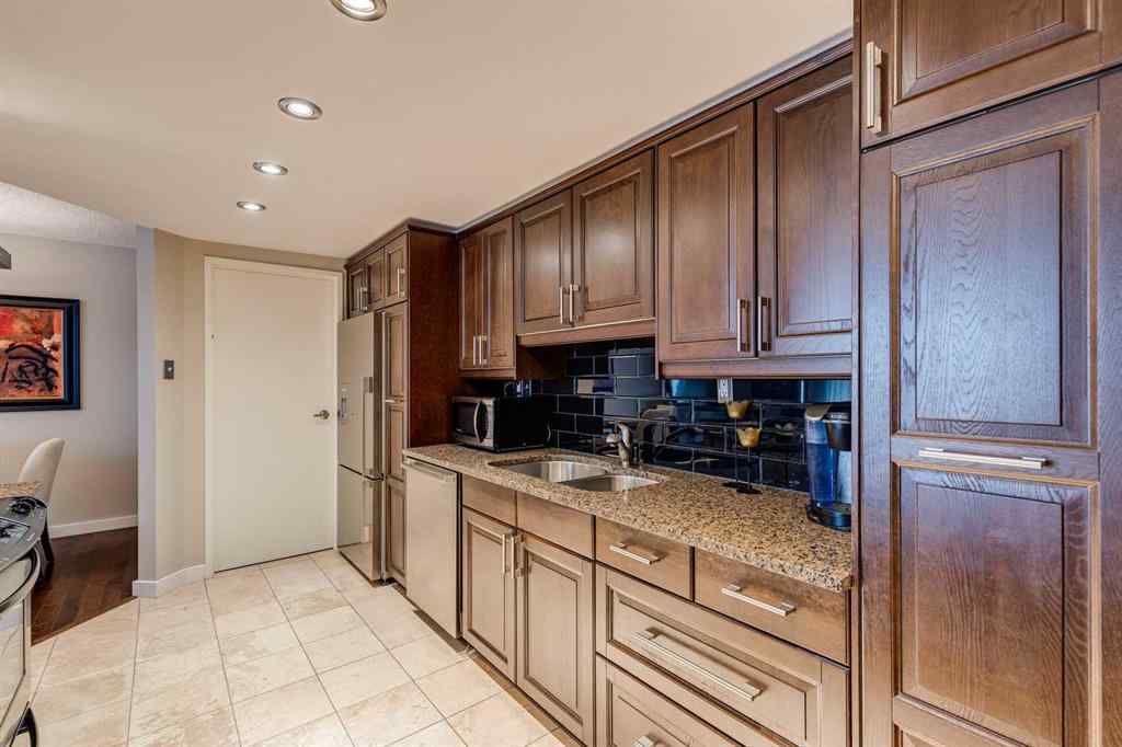 MLS® A2194723 - Unit #6E 133 25 Avenue SW in Mission Calgary, Residential
