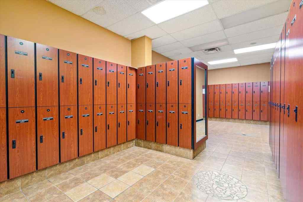 MLS® A2194786 - 10629 West Side Drive  in Westside Park Grande Prairie, Commercial