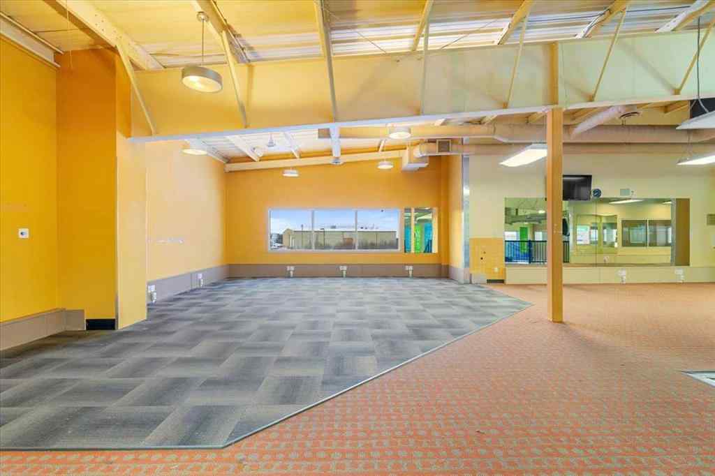 MLS® A2194786 - 10629 West Side Drive  in Westside Park Grande Prairie, Commercial
