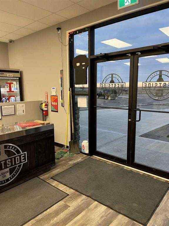 MLS® A2194825 - Unit #101 2882 Box Springs Boulevard  in NONE Medicine Hat, Commercial