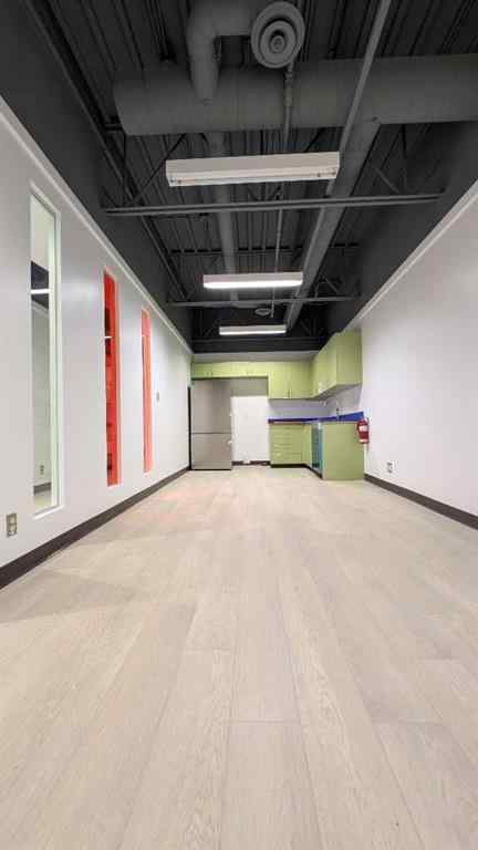 MLS® A2194877 - 327 41 Avenue NE in Greenview Industrial Park Calgary, Commercial
