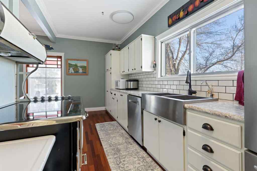 MLS® A2194931 - 5037 52 Street  in Daysland Daysland, Residential