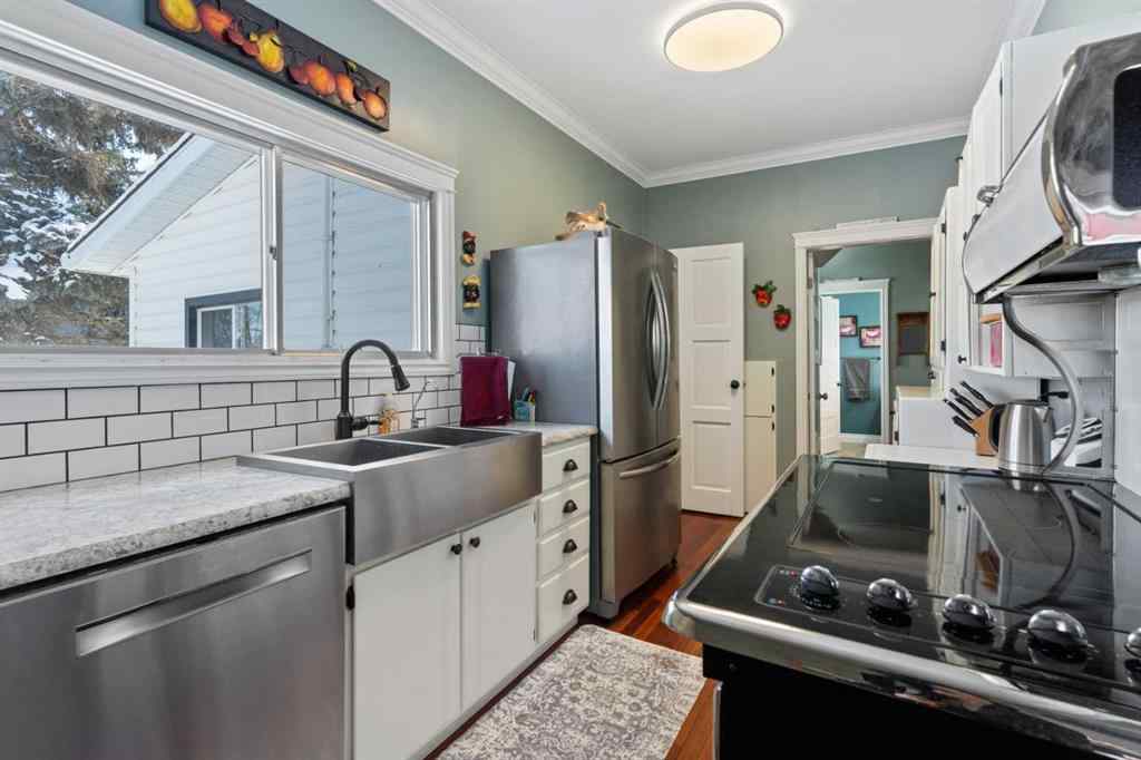 MLS® A2194931 - 5037 52 Street  in Daysland Daysland, Residential