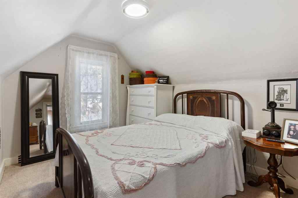 MLS® A2194931 - 5037 52 Street  in Daysland Daysland, Residential