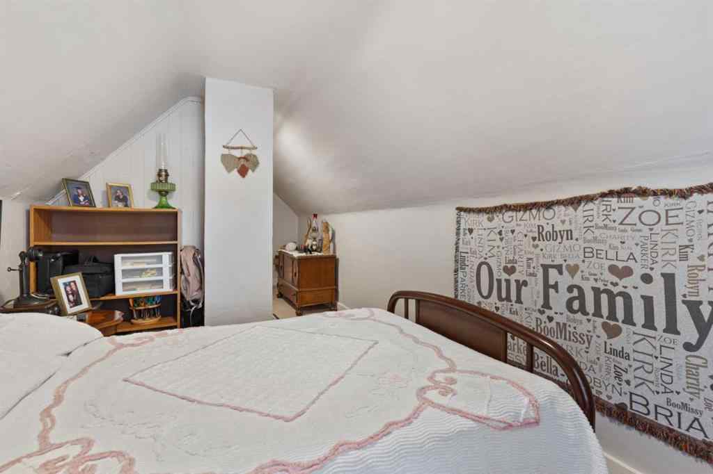 MLS® A2194931 - 5037 52 Street  in Daysland Daysland, Residential