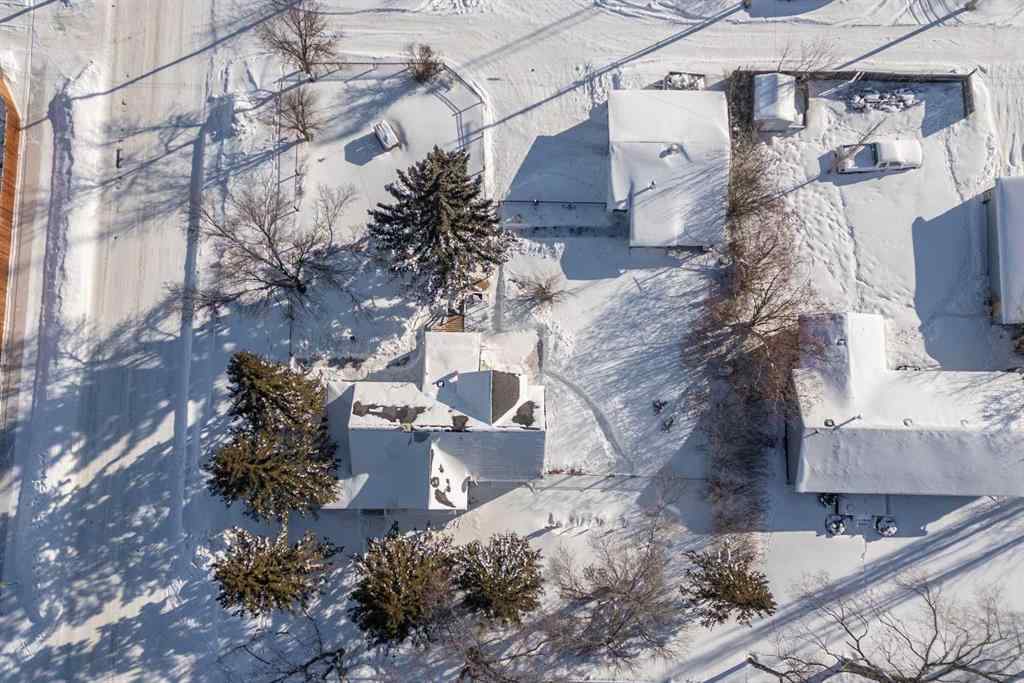 MLS® A2194931 - 5037 52 Street  in Daysland Daysland, Residential