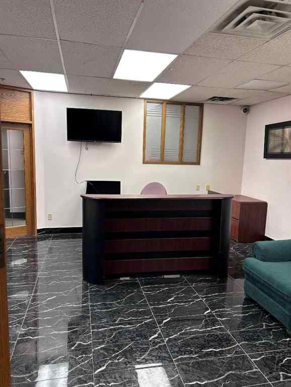 MLS® A2195132 - Unit #201 1100 8 Avenue SW in Downtown West End Calgary, Commercial