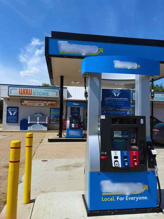MLS® A2195135 -     in  Ponoka, Commercial
