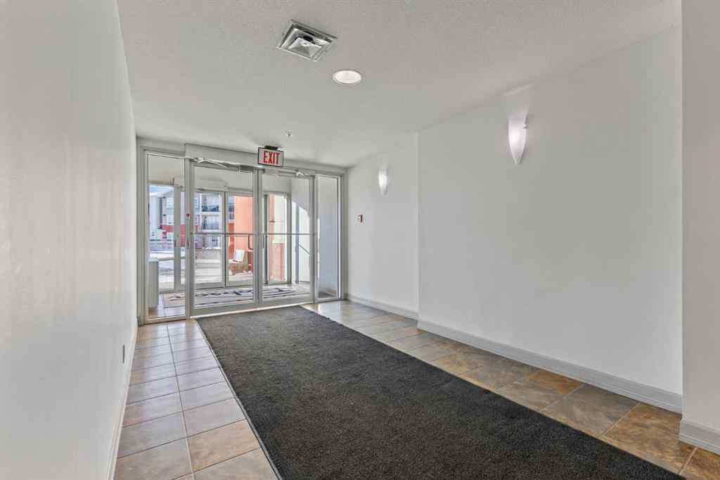 MLS® A2195156 - Unit #202 26 Val Gardena View SW in Springbank Hill Calgary, Residential