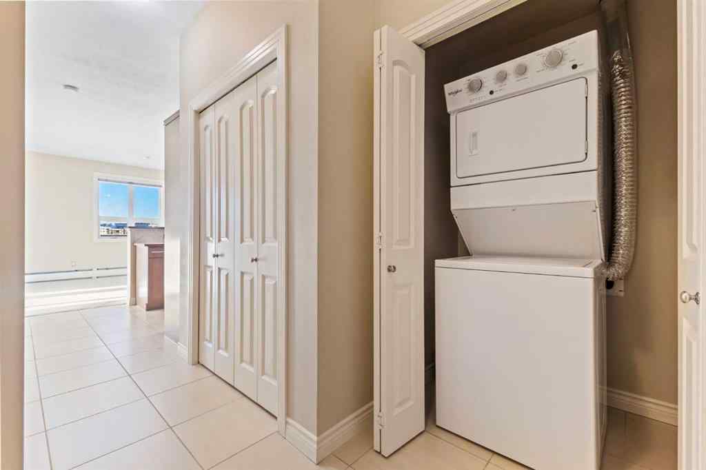 MLS® A2195156 - Unit #202 26 Val Gardena View SW in Springbank Hill Calgary, Residential