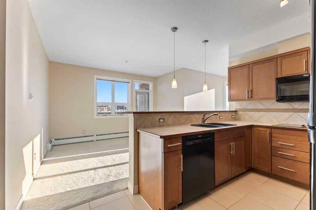 MLS® A2195156 - Unit #202 26 Val Gardena View SW in Springbank Hill Calgary, Residential