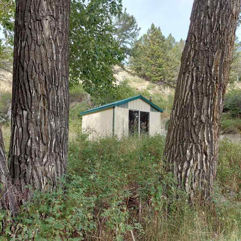 MLS® A2195197 - 8416 RGE RD 1-3   in NONE Rural Pincher Creek No. 9, M.D. of, Residential