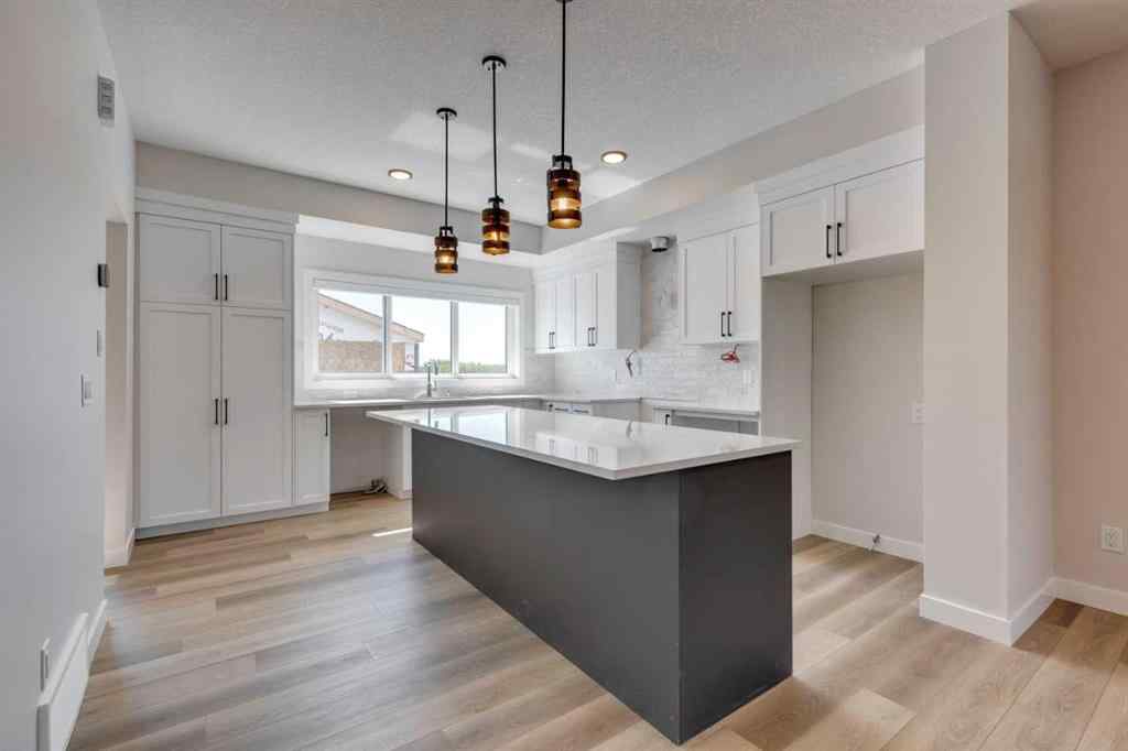 MLS® A2195231 - 87 Legacy Reach Court SE in Legacy Calgary, Residential