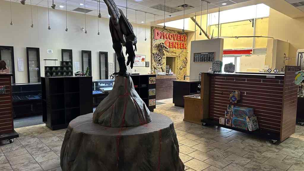 MLS® A2195263 - 1381 Dinosaur Trail N in NONE Drumheller, Commercial