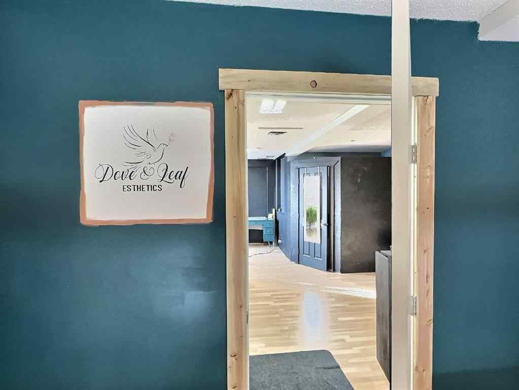 MLS® A2195449 - 4804 50th Street   in Central Ponoka Ponoka, Commercial