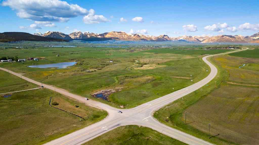 MLS® A2195681 - Next to Highway 5 Near Mountain View   in NONE Cardston, Land