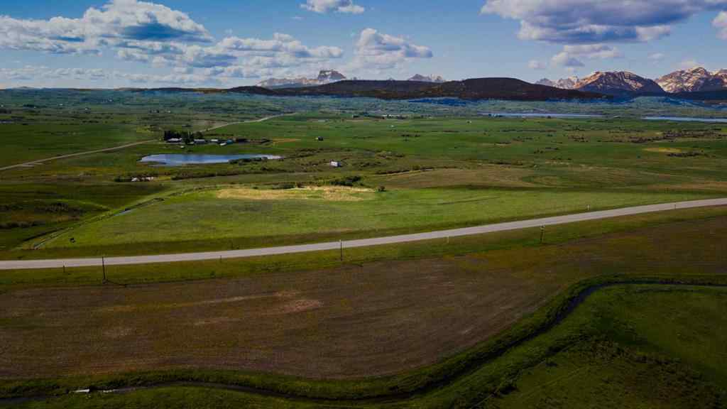 MLS® A2195681 - Next to Highway 5 Near Mountain View   in NONE Cardston, Land