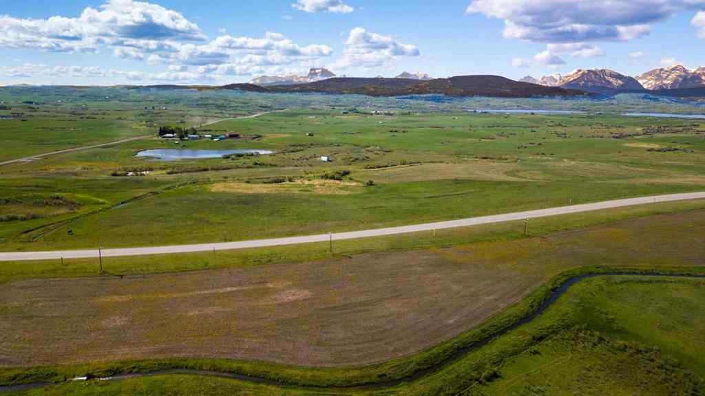 MLS® A2195681 - Next to Highway 5 Near Mountain View   in NONE Cardston, Land