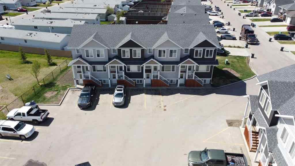 MLS® A2195843 - 9503 112 Avenue  in NONE Clairmont, Multi-Family