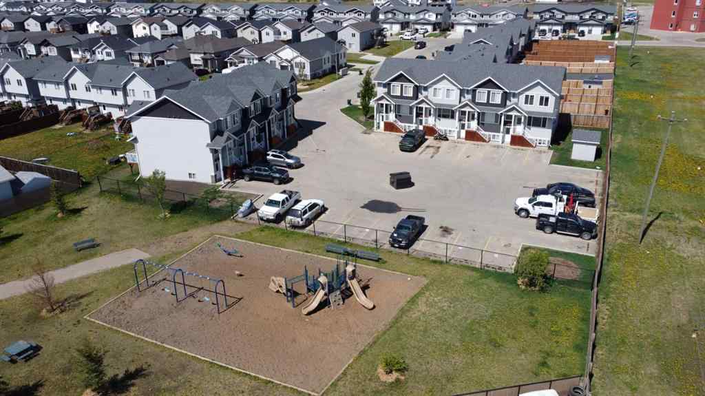MLS® A2195843 - 9503 112 Avenue  in NONE Clairmont, Multi-Family