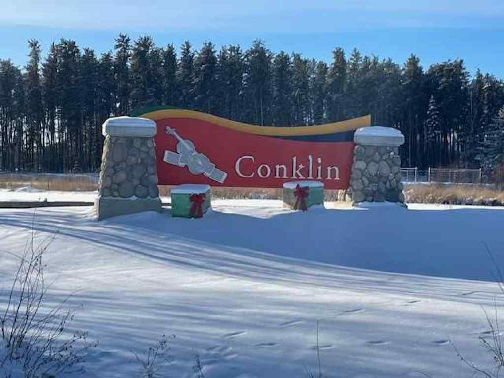 MLS® A2195927 - 189 Northland Drive Rr   in Conklin Conklin, Commercial