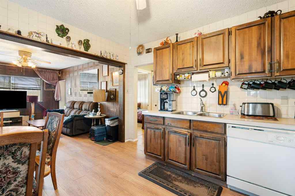 MLS® A2196032 - 1921 7 Avenue SE in Inglewood Calgary, Residential