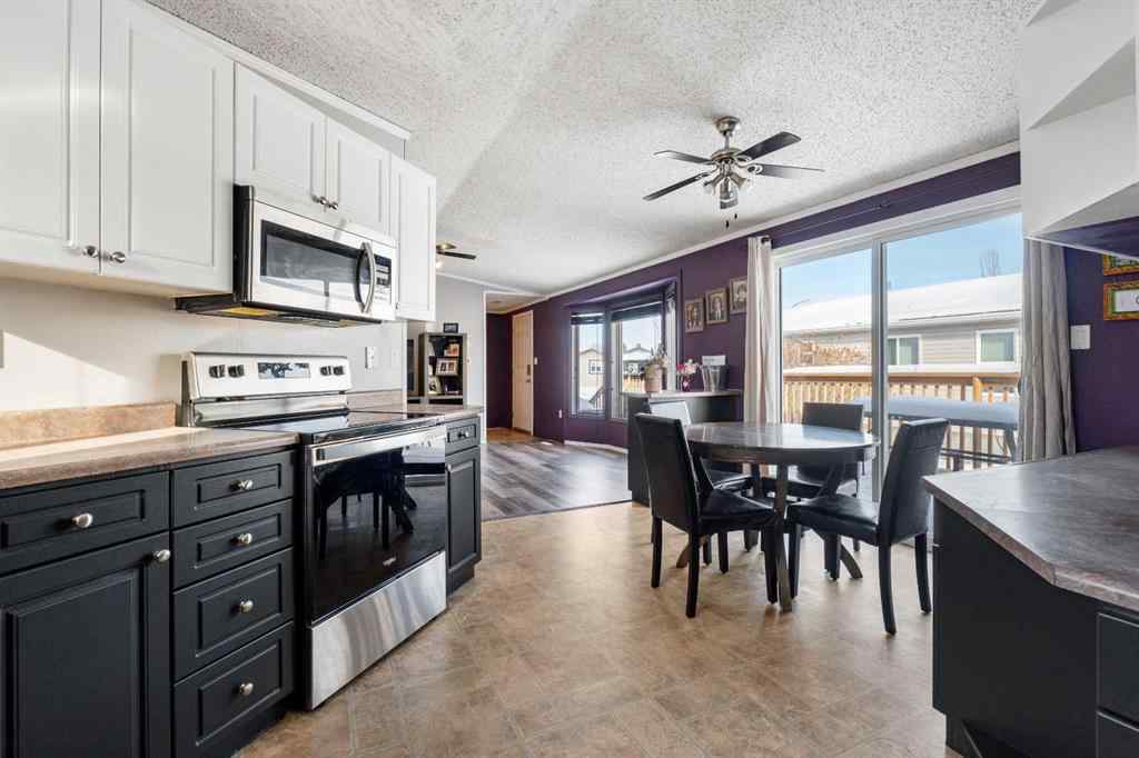 MLS® A2196084 - 27 Henke Place  in NONE Whitecourt, Mobile