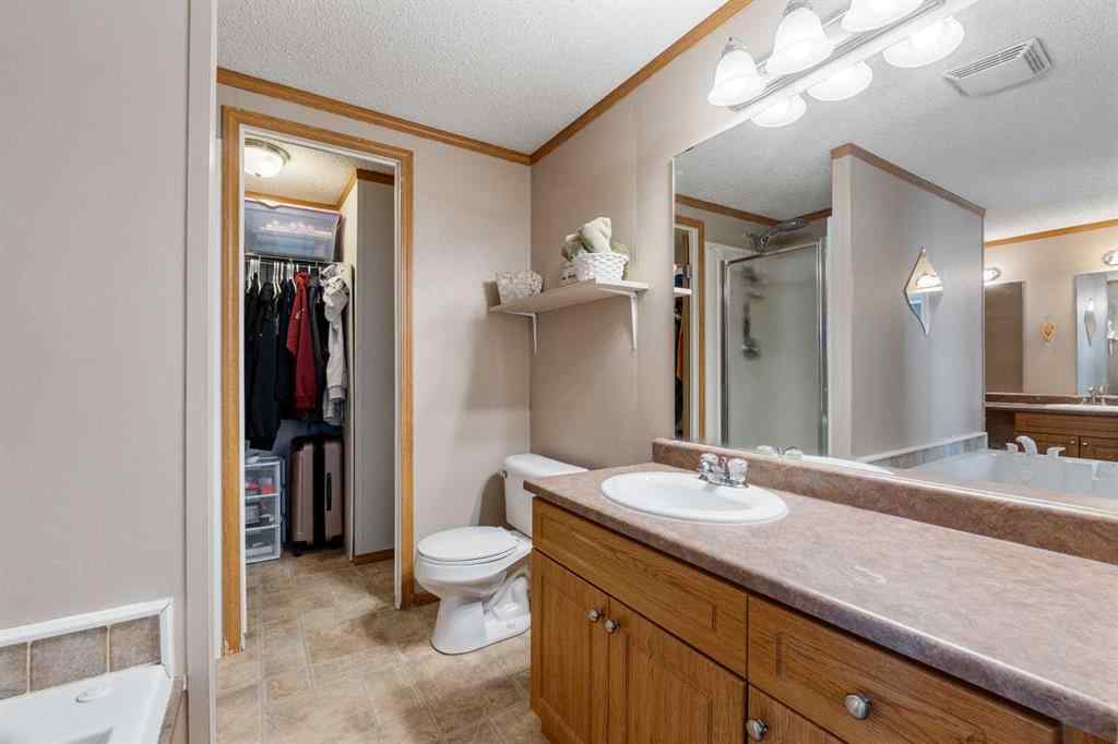 MLS® A2196084 - 27 Henke Place  in NONE Whitecourt, Mobile
