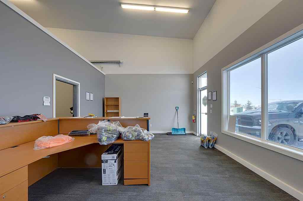 MLS® A2196165 - 105 303A Larch Close  in Piper Creek Business Park Rural Red Deer County, Commercial