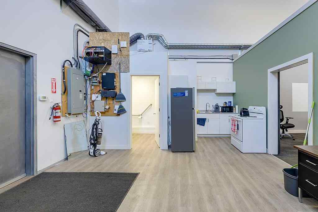 MLS® A2196165 - 105 303A Larch Close  in Piper Creek Business Park Rural Red Deer County, Commercial