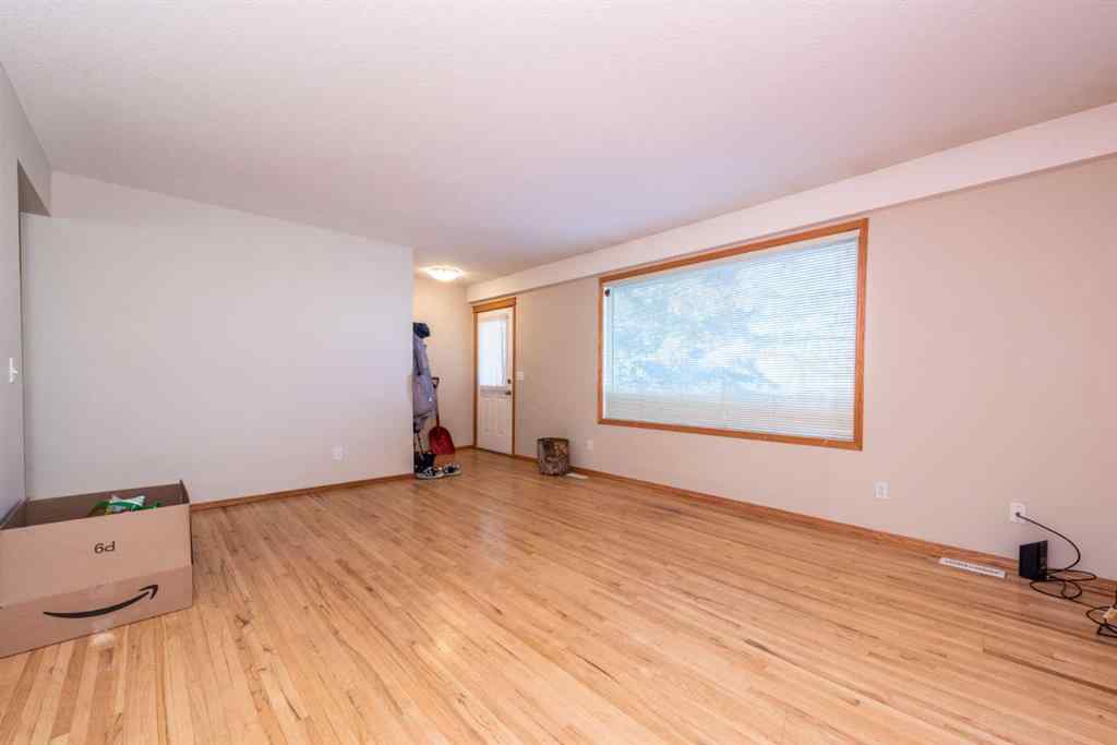 MLS® A2196177 - 3011 12 Avenue SW in Shaganappi Calgary, Residential