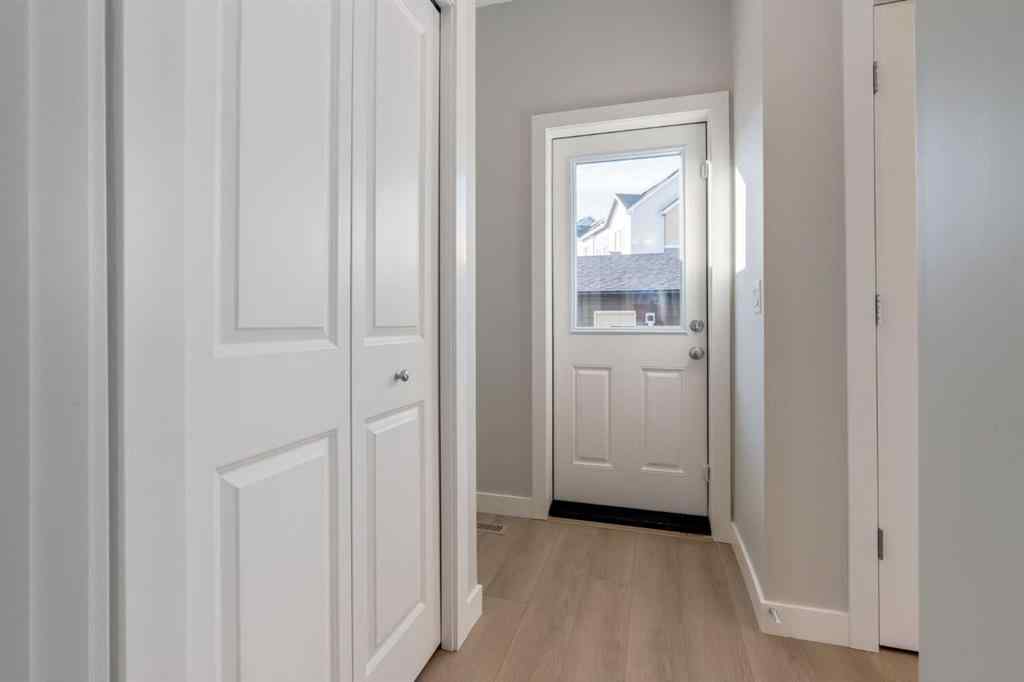 MLS® A2196354 - 235 South Shore Court  in South Shores Chestermere, Residential