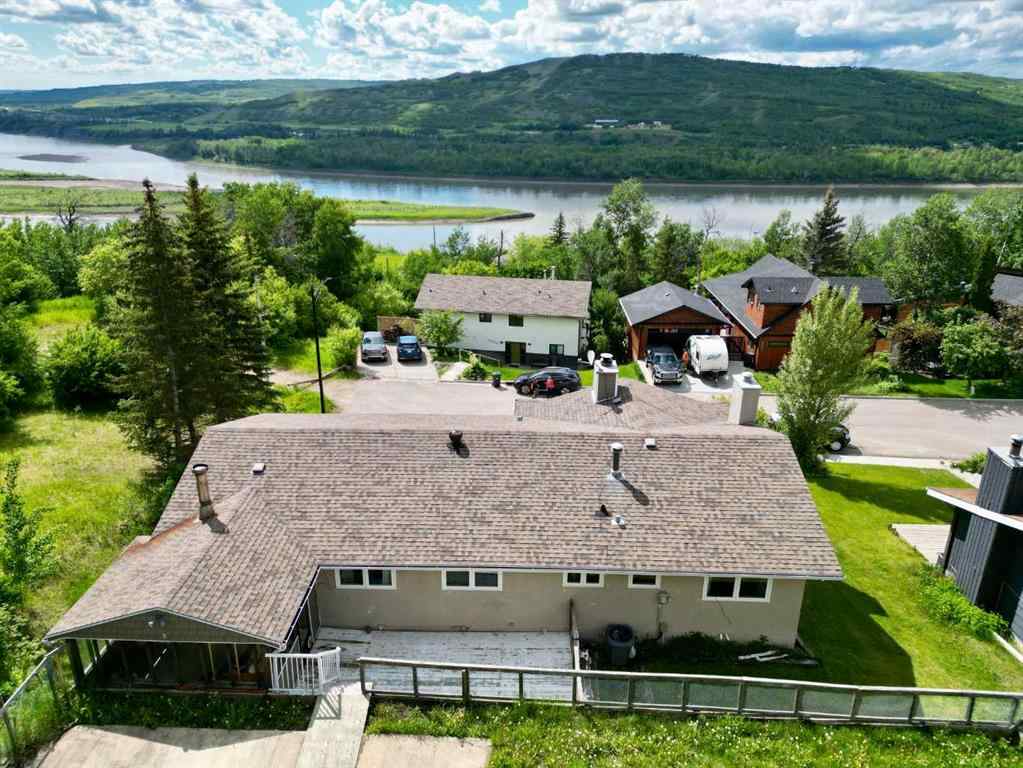MLS® A2196377 - 11719 103 Street  in South End Peace River, Residential