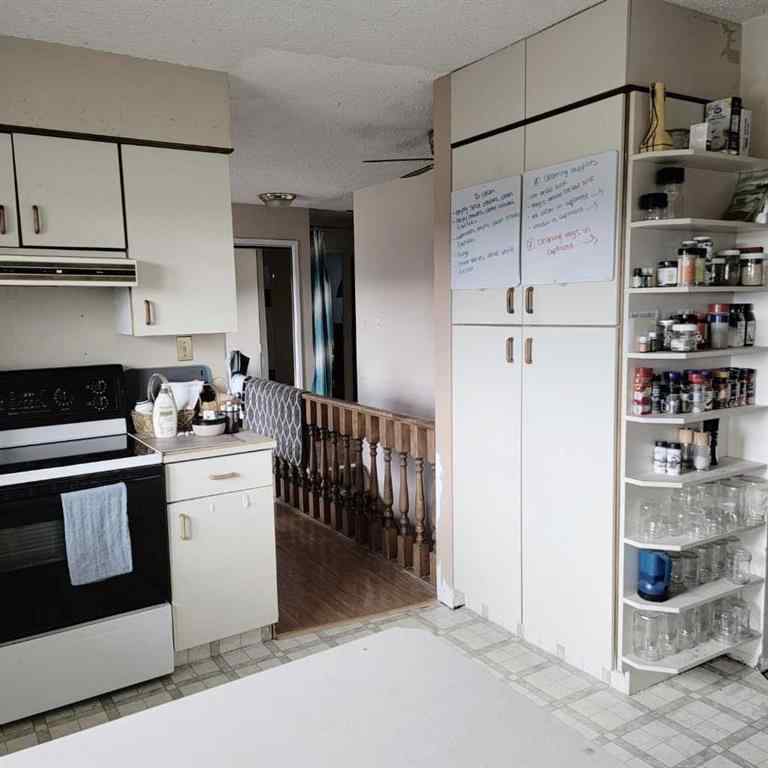 MLS® A2196377 - 11719 103 Street  in South End Peace River, Residential