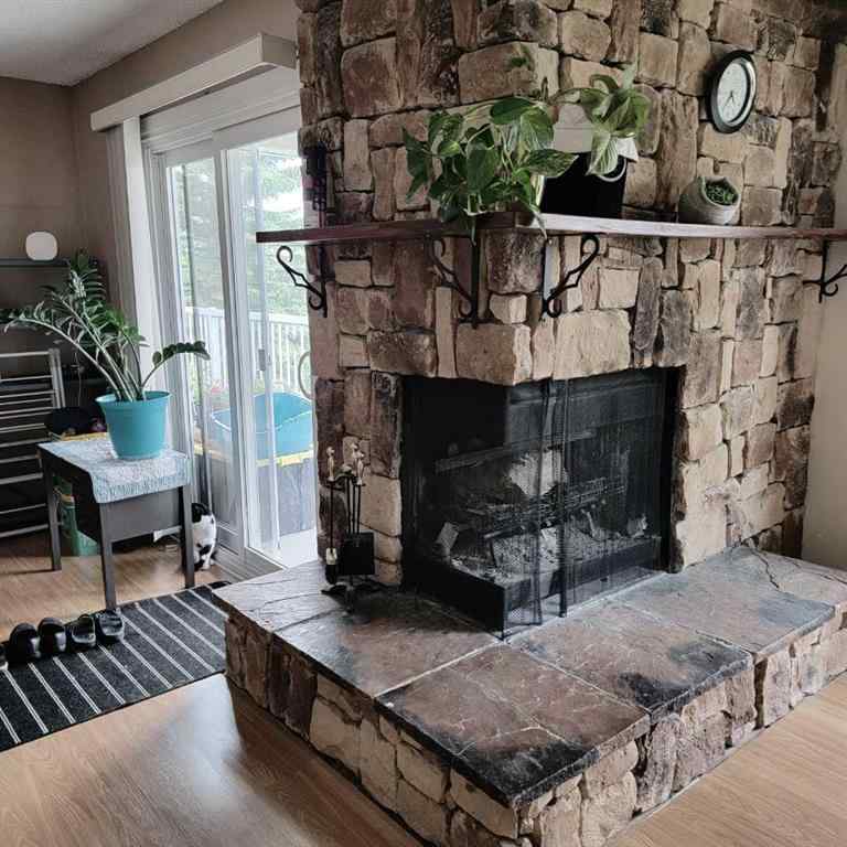 MLS® A2196377 - 11719 103 Street  in South End Peace River, Residential