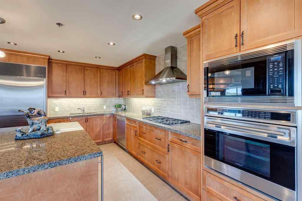 MLS® A2196409 - Unit #702 600 Princeton Way SW in Eau Claire Calgary, Residential