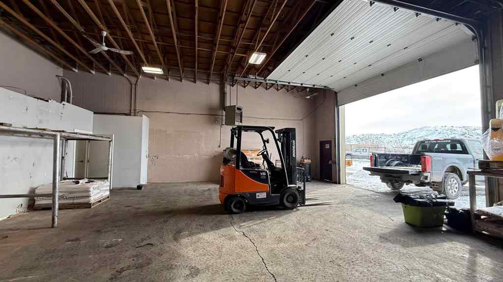 MLS® A2196429 - 1121D & 1131C South Railway Avenue  in Downtown Drumheller Drumheller, Commercial