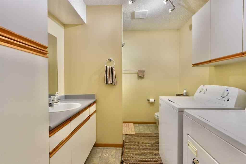 MLS® A2196477 - 12717 92 Street  in Shaftesbury Estates Peace River, Residential