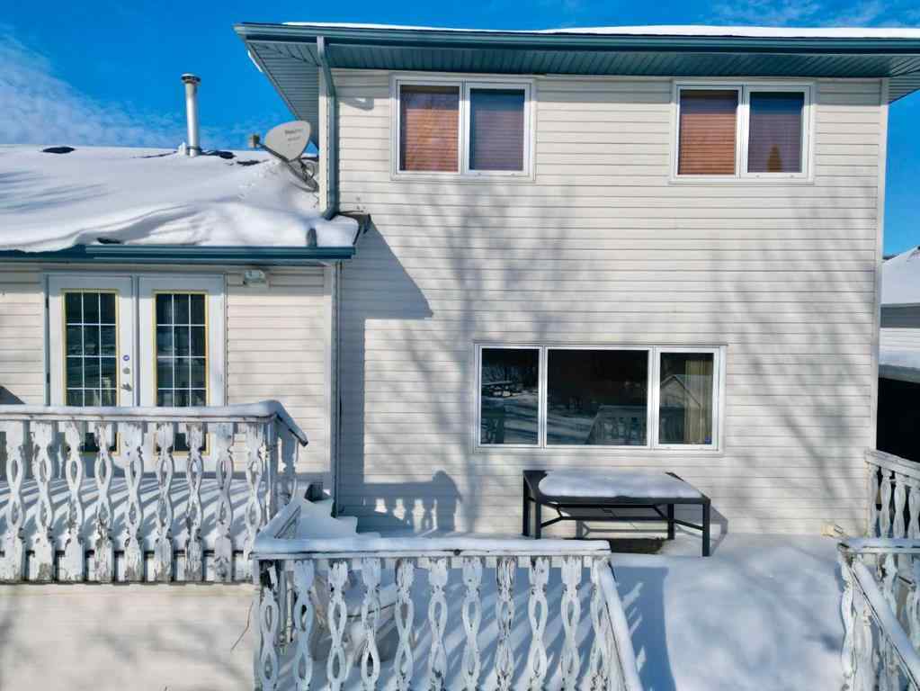 MLS® A2196477 - 12717 92 Street  in Shaftesbury Estates Peace River, Residential