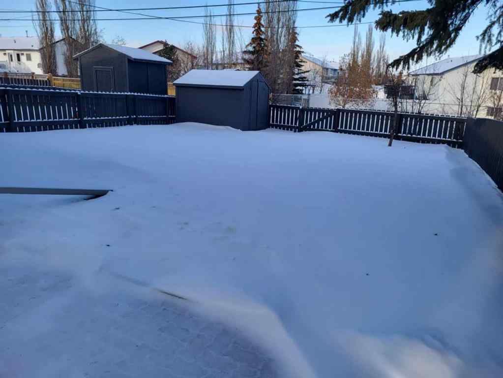 MLS® A2196486 - 9220 112 A Avenue  in Mountview Grande Prairie, Residential