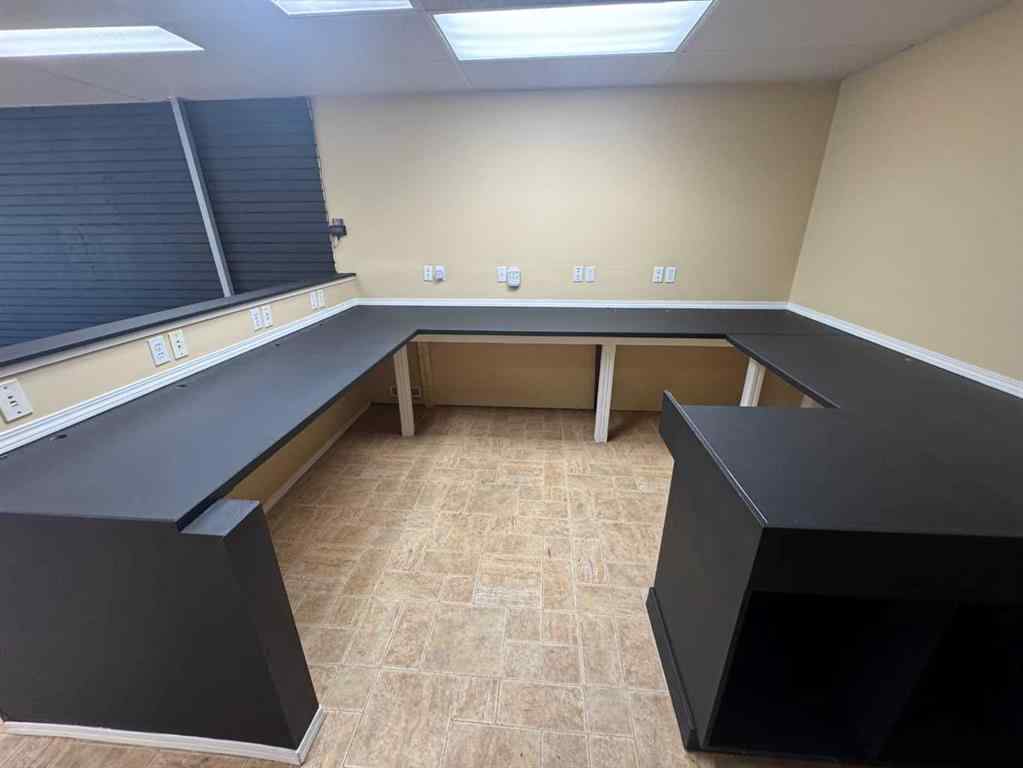 MLS® A2196505 - 116 Centre Street N in NONE Sundre, Commercial