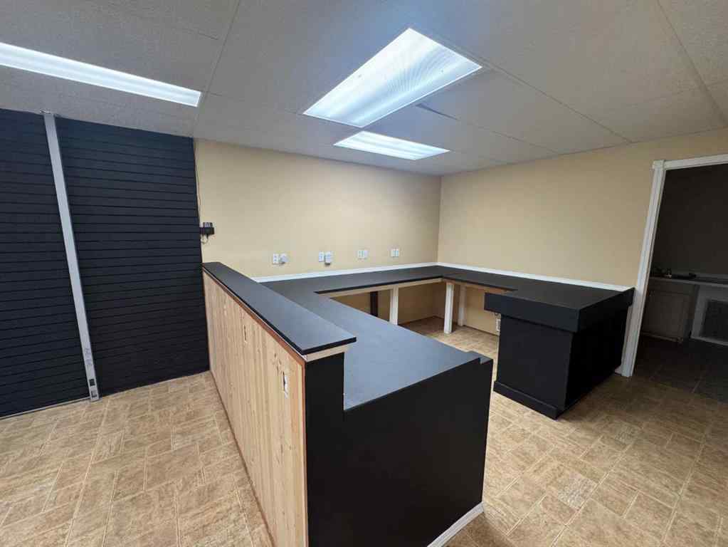 MLS® A2196505 - 116 Centre Street N in NONE Sundre, Commercial