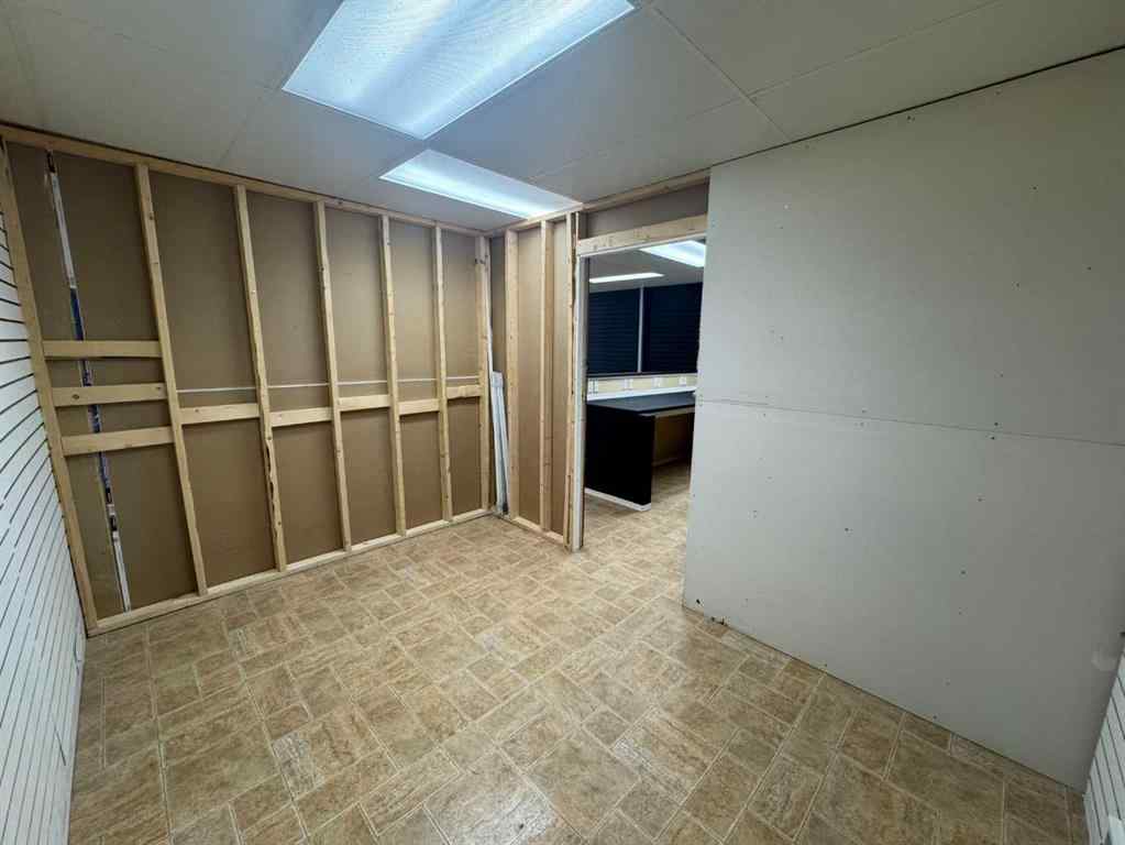 MLS® A2196505 - 116 Centre Street N in NONE Sundre, Commercial