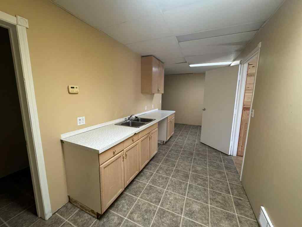MLS® A2196505 - 116 Centre Street N in NONE Sundre, Commercial