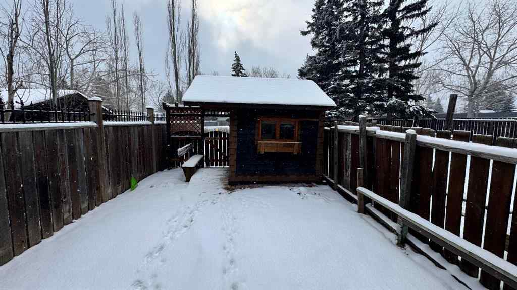 MLS® A2196539 - 6551 Huntsbay Road NW in Huntington Hills Calgary, Residential