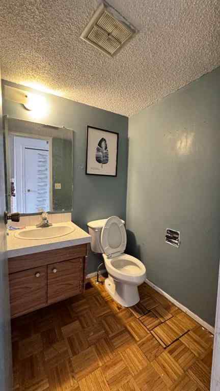 MLS® A2196539 - 6551 Huntsbay Road NW in Huntington Hills Calgary, Residential