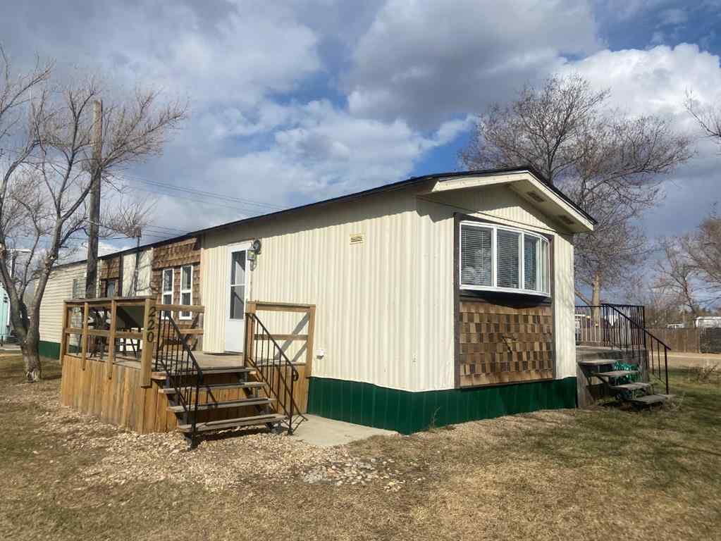 MLS® A2196605 - 220 1 Avenue SE in NONE Youngstown, Residential