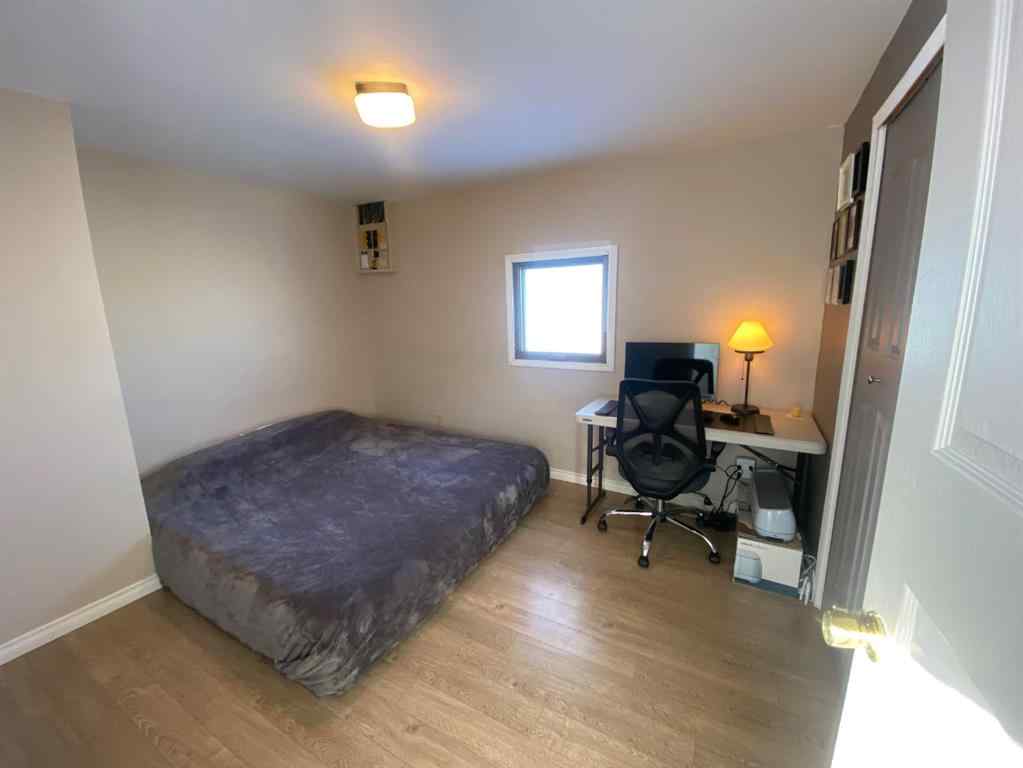 MLS® A2196605 - 220 1 Avenue SE in NONE Youngstown, Residential